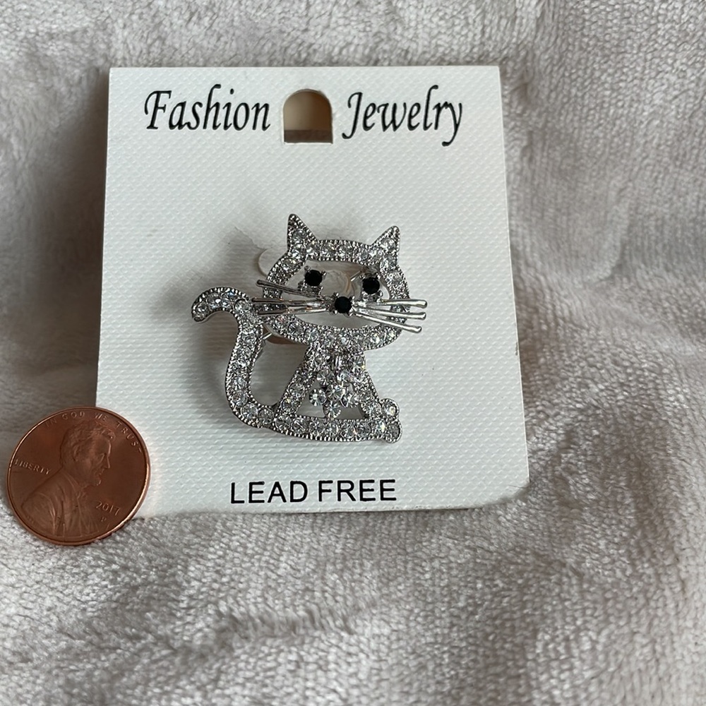 Cat Rhinestone Pin / Brooch - New - Picture 3 of 4